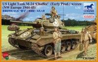 Танк  US Light Tank M-24 'Chaffee' (Early prod.) w/crew (NW Europe 1944-45) (1:35)