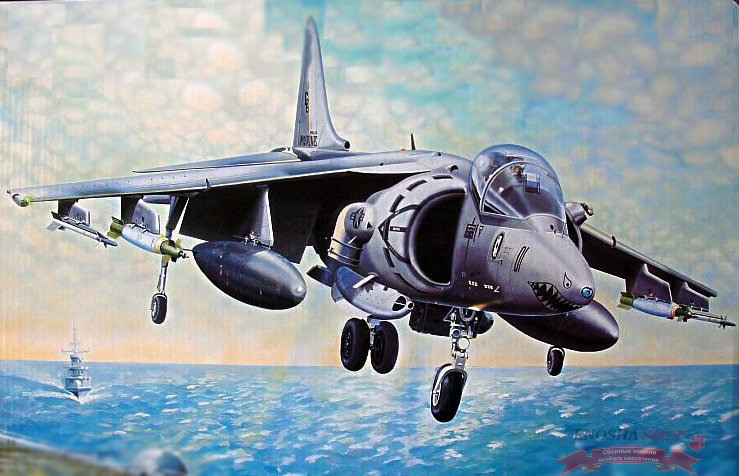 Самолет  AV-8B "Харриер" II (1:32) купить в Москве