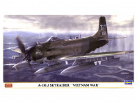 02199 A-1H/J Skyraider 'Vietnam War' (Limited Edition) 1/72