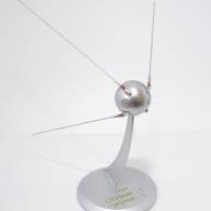 Спутник-1, первый искусственный спутник Земли, масштаб 1/24 купить в Москве - Спутник-1, первый искусственный спутник Земли, масштаб 1/24 купить в Москве